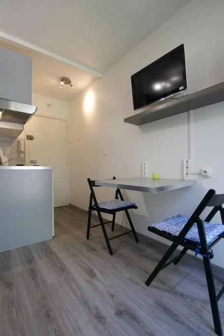 Port Tamaris, Le Troisieme Apartment Ла Сен-сюр-Мер Екстериор снимка